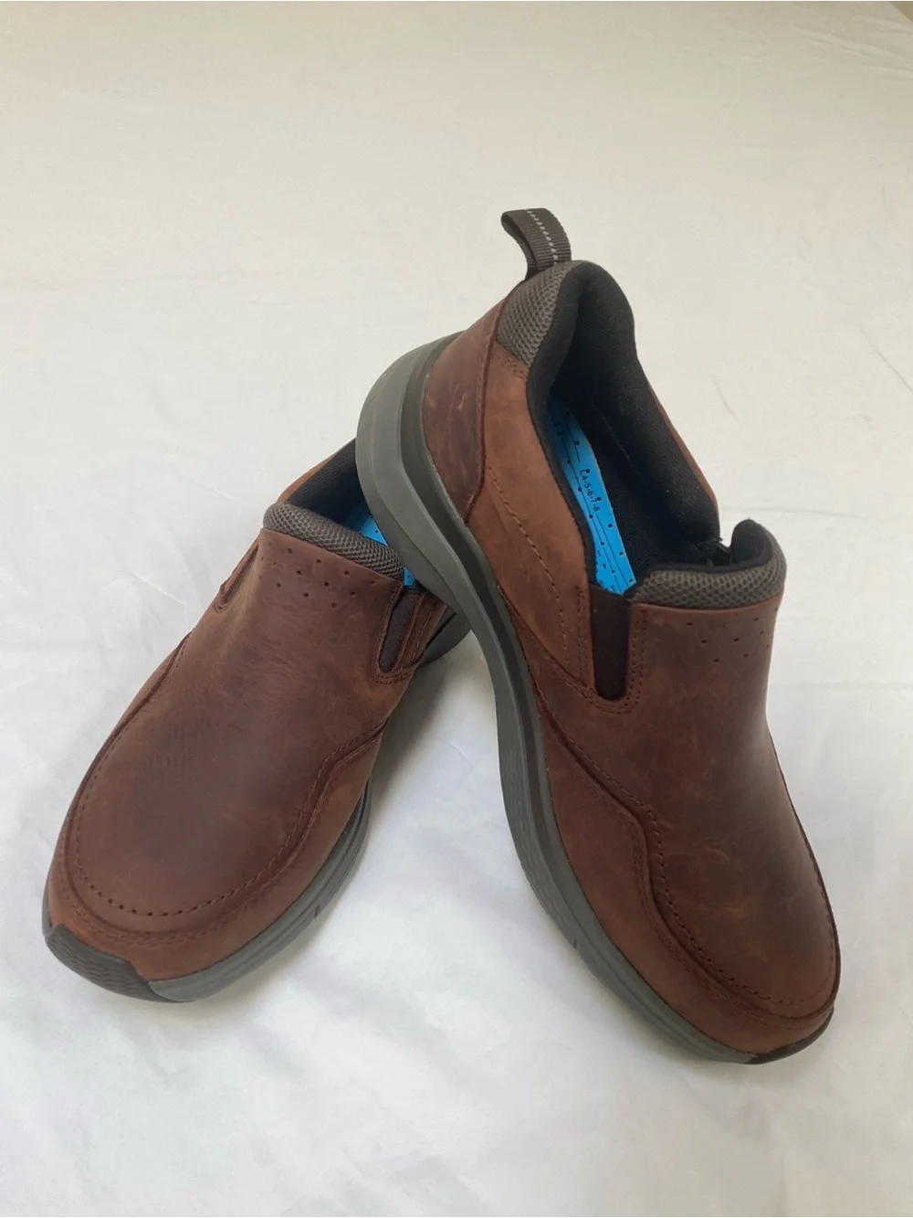 New Clarks Men's Brown Leather Slip-On Comfort Loafers